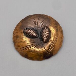 Vintage Stuart Nye Modernist Copper Pine Cone Brooch – 1.5”